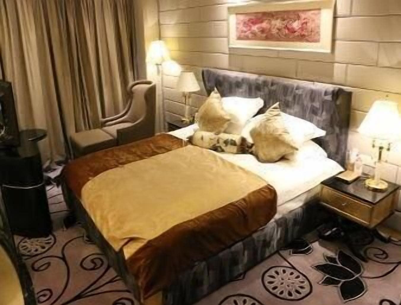Отель Ramada Yangzhou Baoying Экстерьер фото