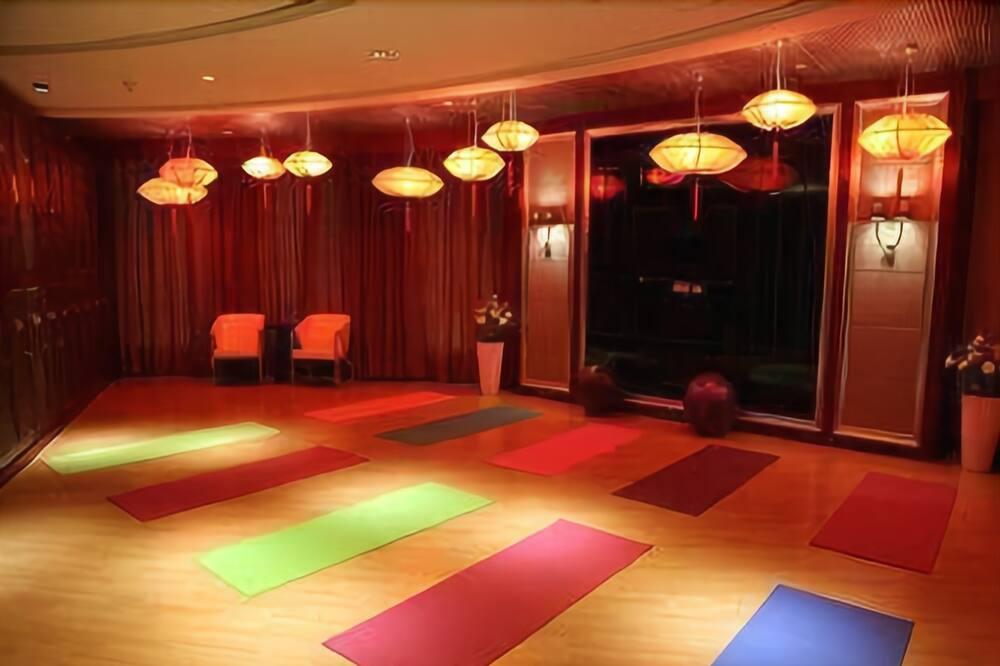 Отель Ramada Yangzhou Baoying Экстерьер фото